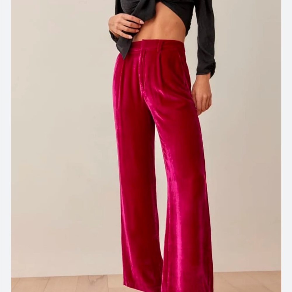Reformation// Wes Velvet Pant